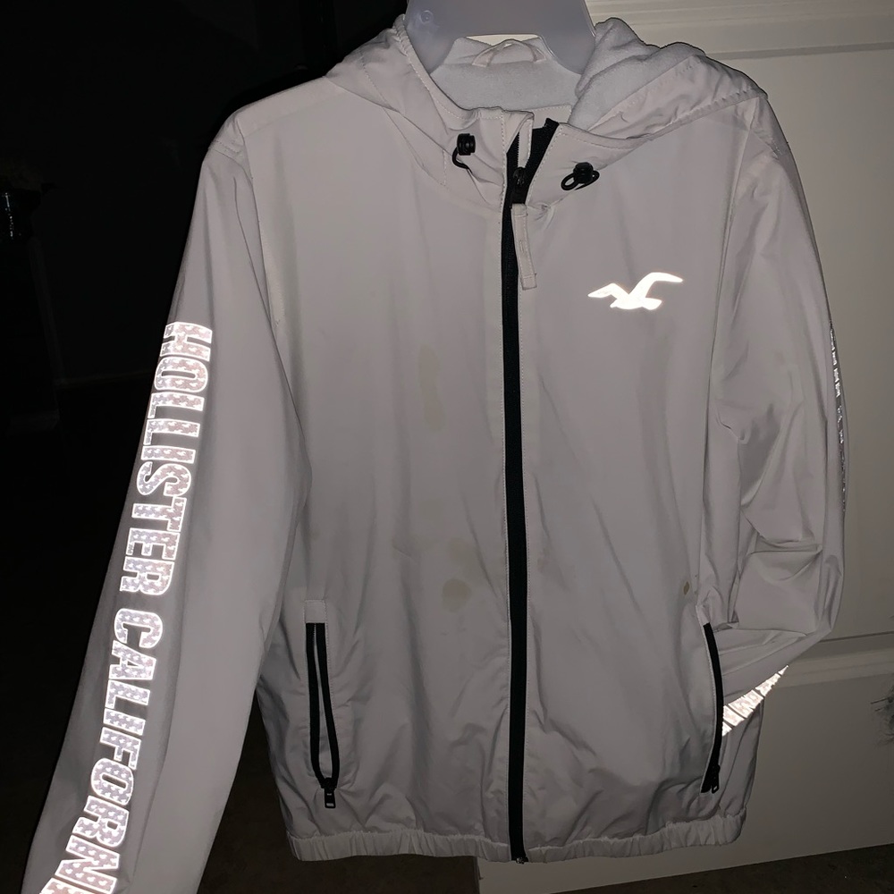 Windbreaker jacket